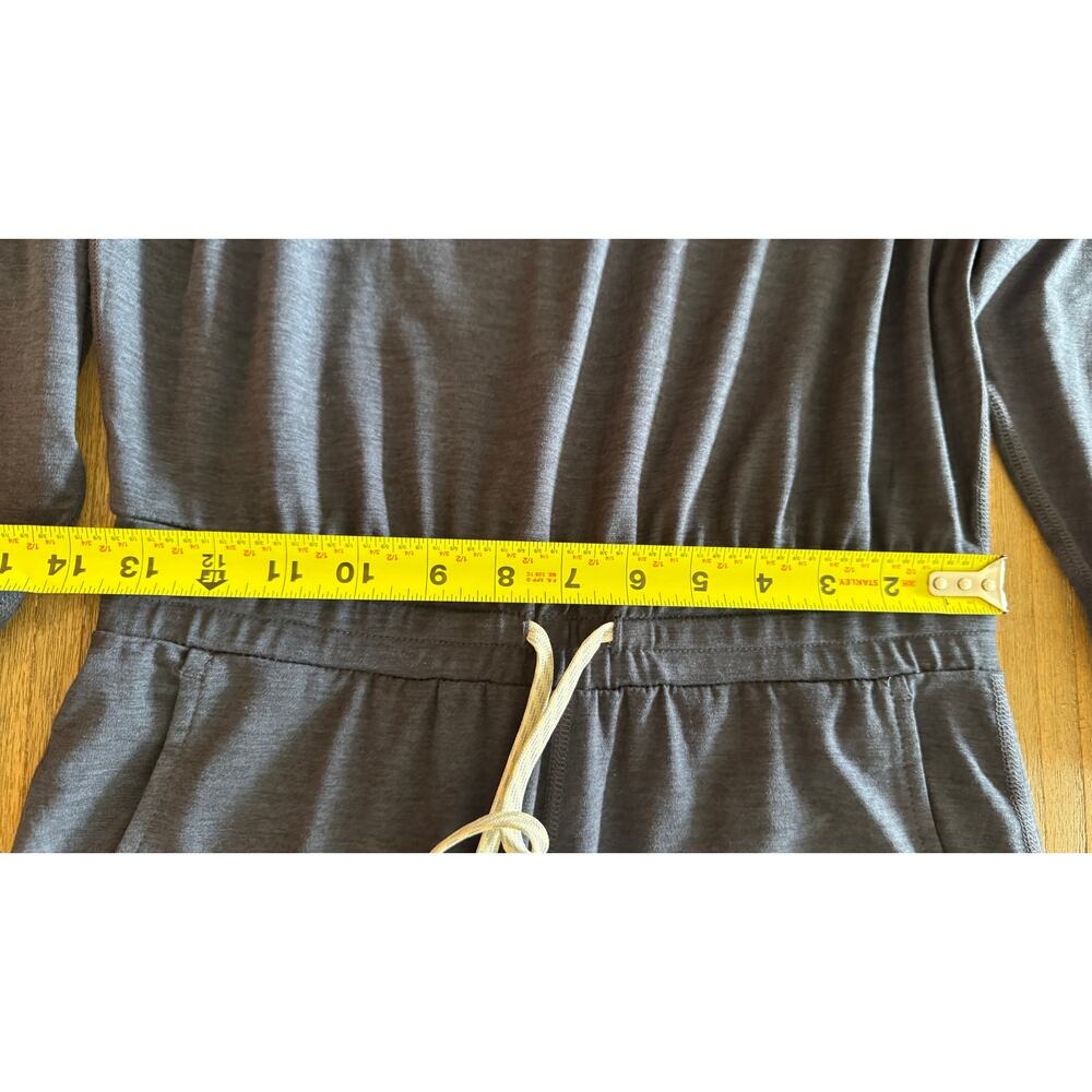 Vuori Women's Long Sleeve Jumpsuit - Size XS - Picture 4 of 5